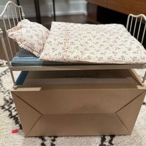 Maileg Miniatures Bed with Floral Bedding